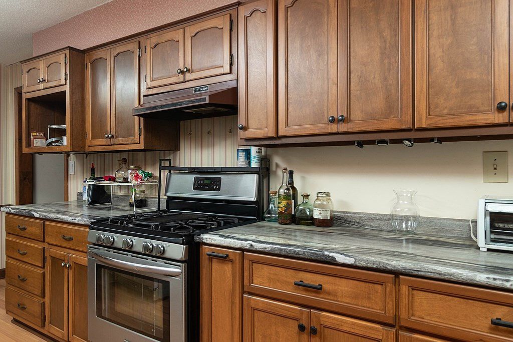 10 Tin Can Aly Taylor, MS 38673 | Single Family