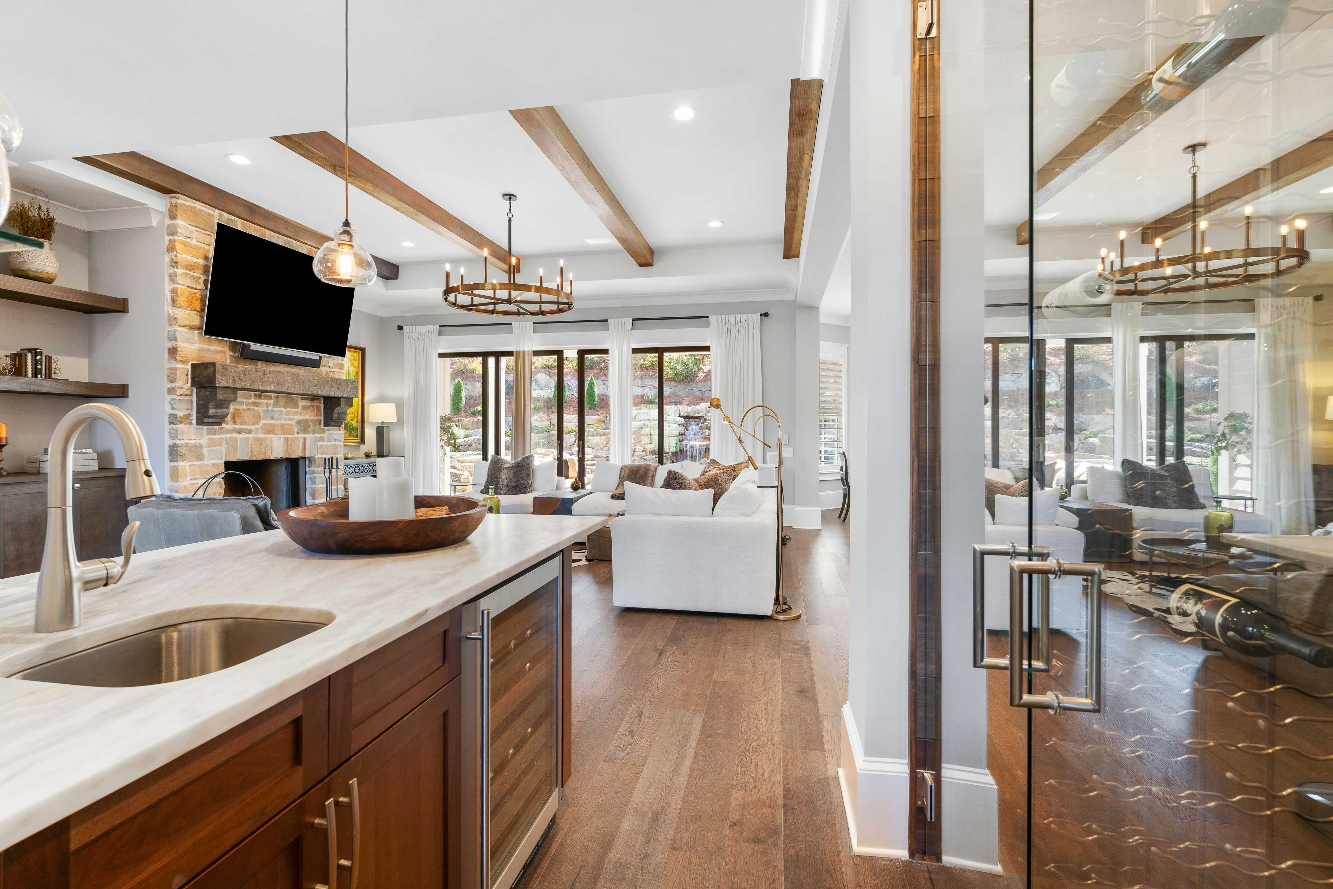 765 Foxhollow Run, Milton, Georgia 30004, USA  | Single Family