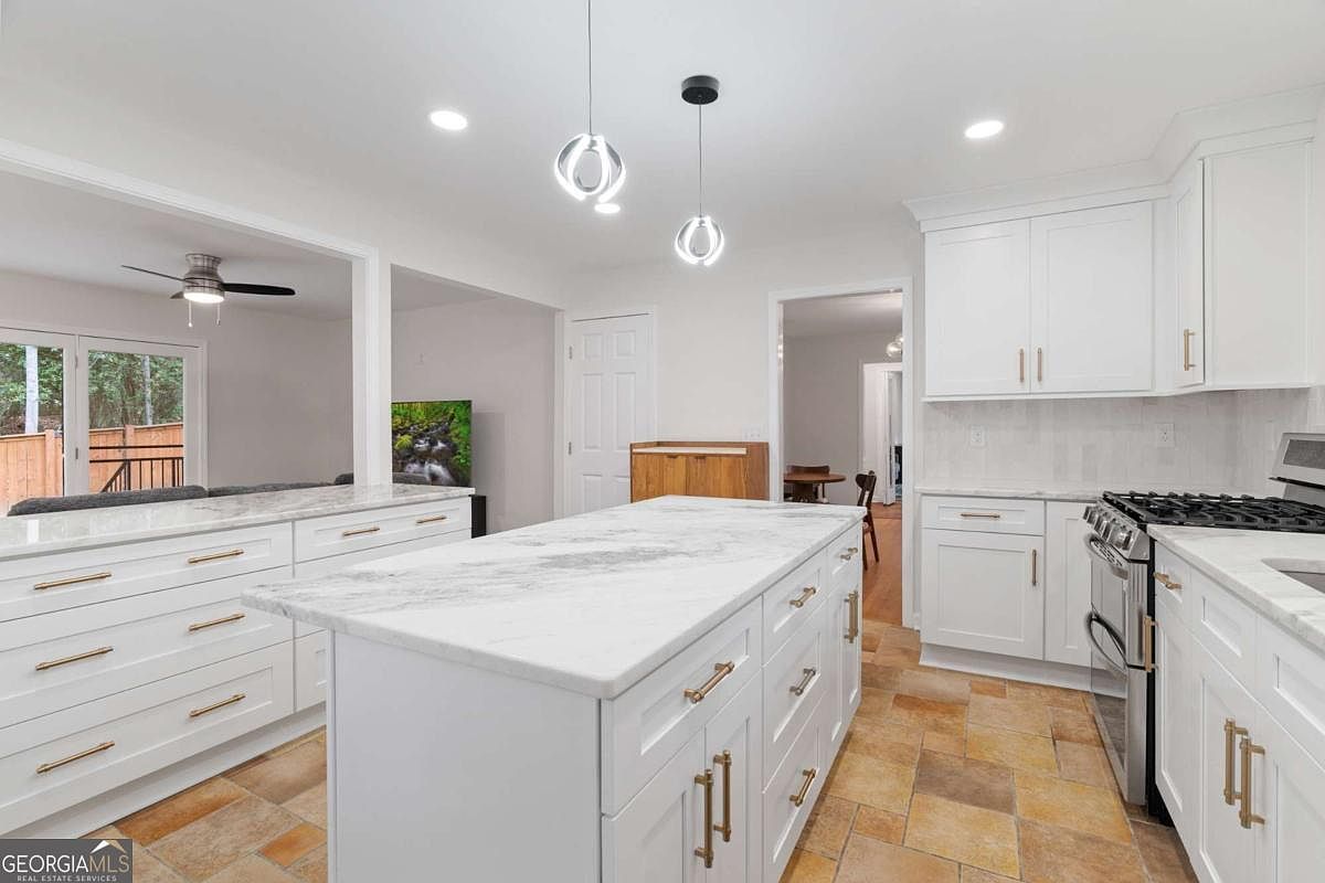 2608 Laurelwood Rd Dunwoody, GA 30360  | Single Family