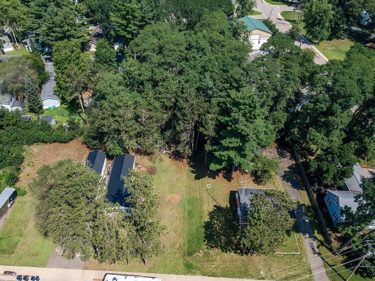 191 E Hiawatha Lake Delton, WI 53940  | Land/Lot