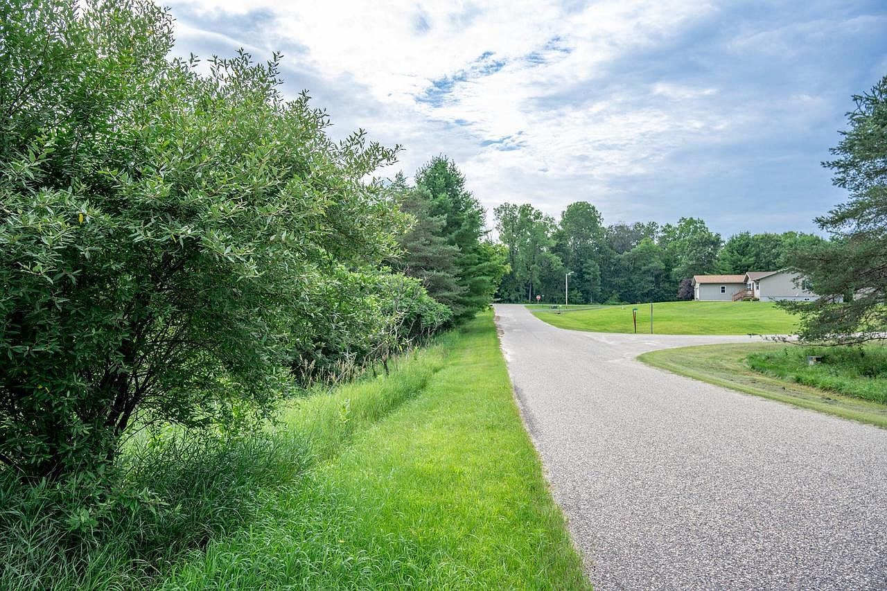 Fish Ct Oxford, WI 53952  | Land/Lot