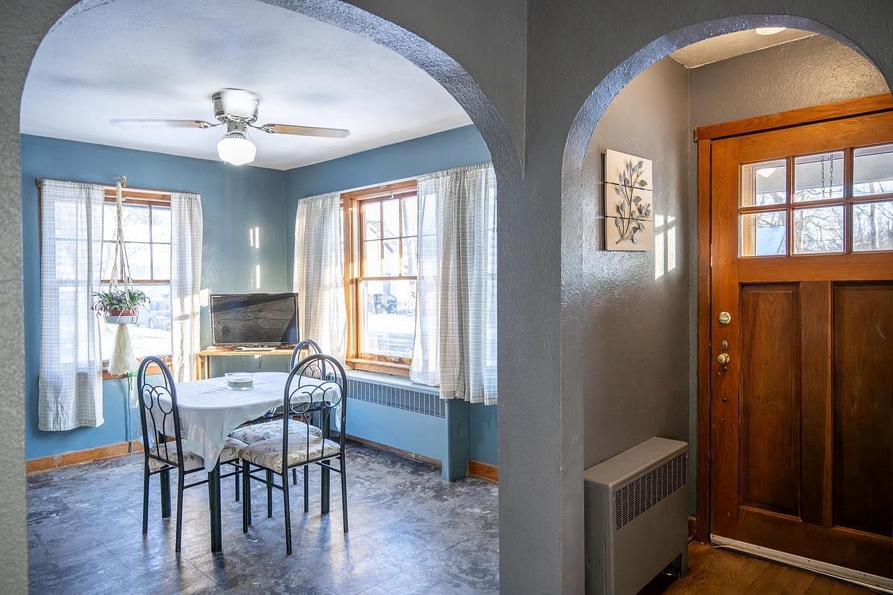 129 Wisconsin St Mauston, WI 53948  | Single Family