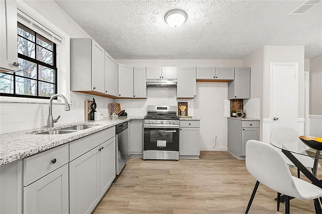 9573 Briar Creek Ct Jonesboro, GA 30238 | Single Family