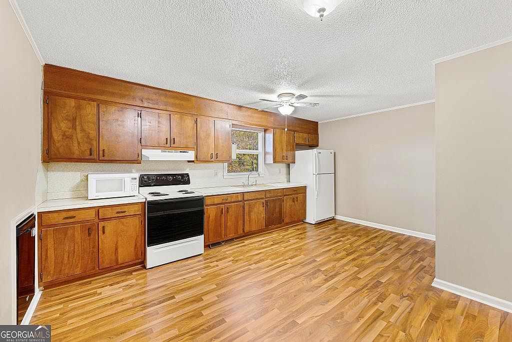 451 Defoor Rd Toccoa, GA 30577  | Single Family