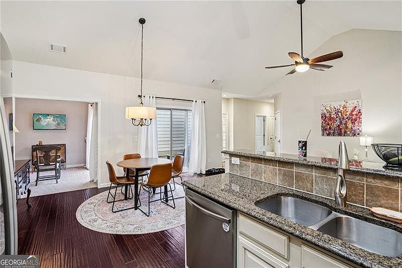 206 Oakleaf Dr Acworth, GA 30102  | Single Family