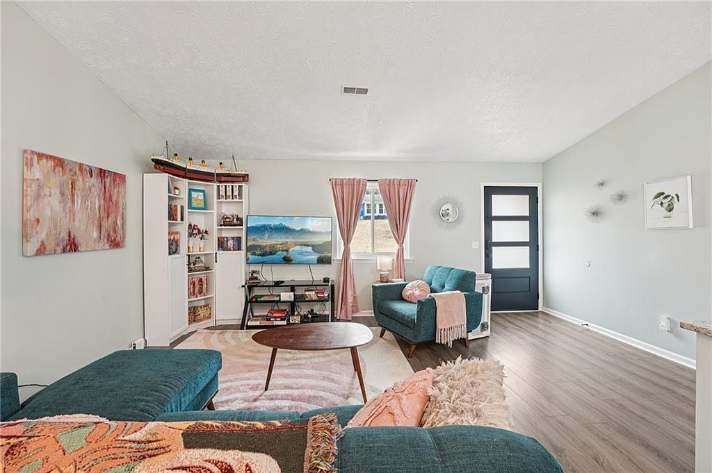 3356 Stonewall Dr NW Kennesaw, GA 30152  | Single Family