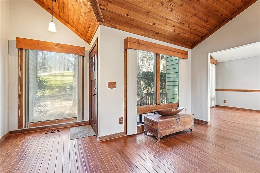 317 New Foal Ln NE Kennesaw, GA 30144  | Single Family