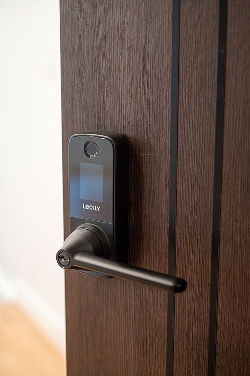 11 Boynton St #204 Swampscott, MA 01907 | Condominium