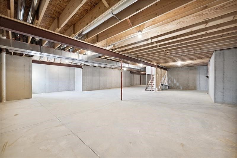 491 Shannon Dr Mount Pleasant, PA 15666 | Single Family