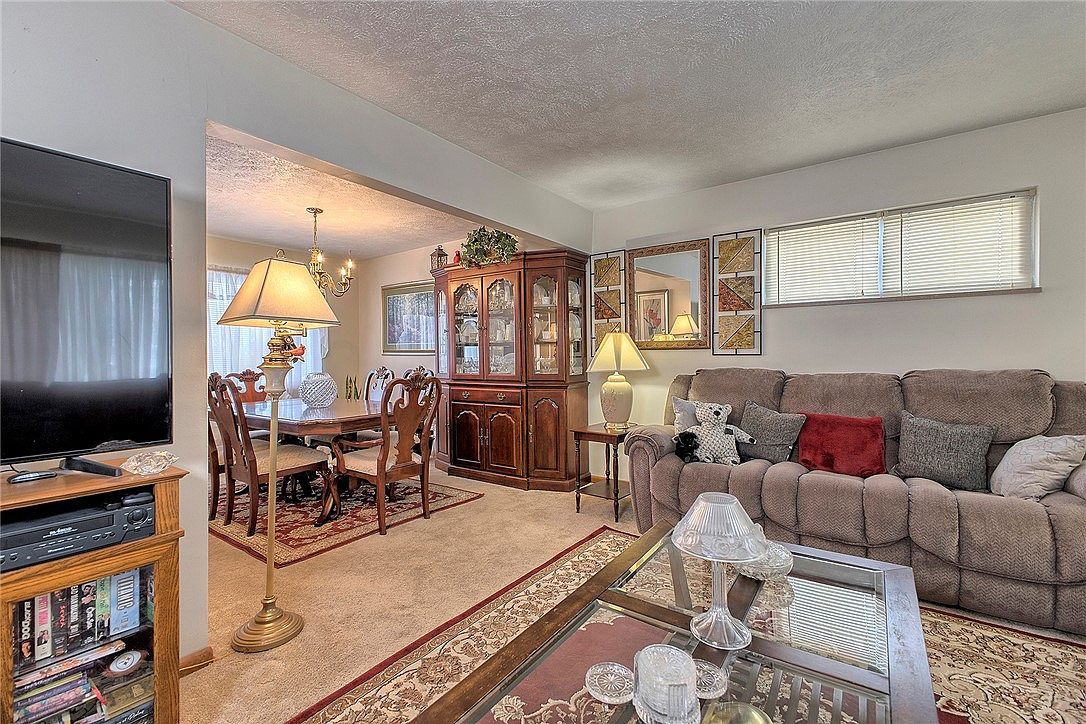 545 Greenridge Rd New Kensington, PA 15068  | Single Family