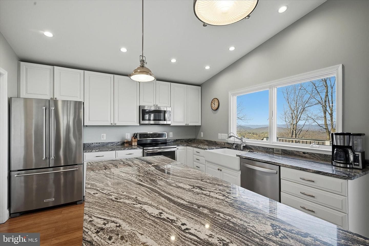 500 Delicious Rd Linden, VA 22642  | Single Family