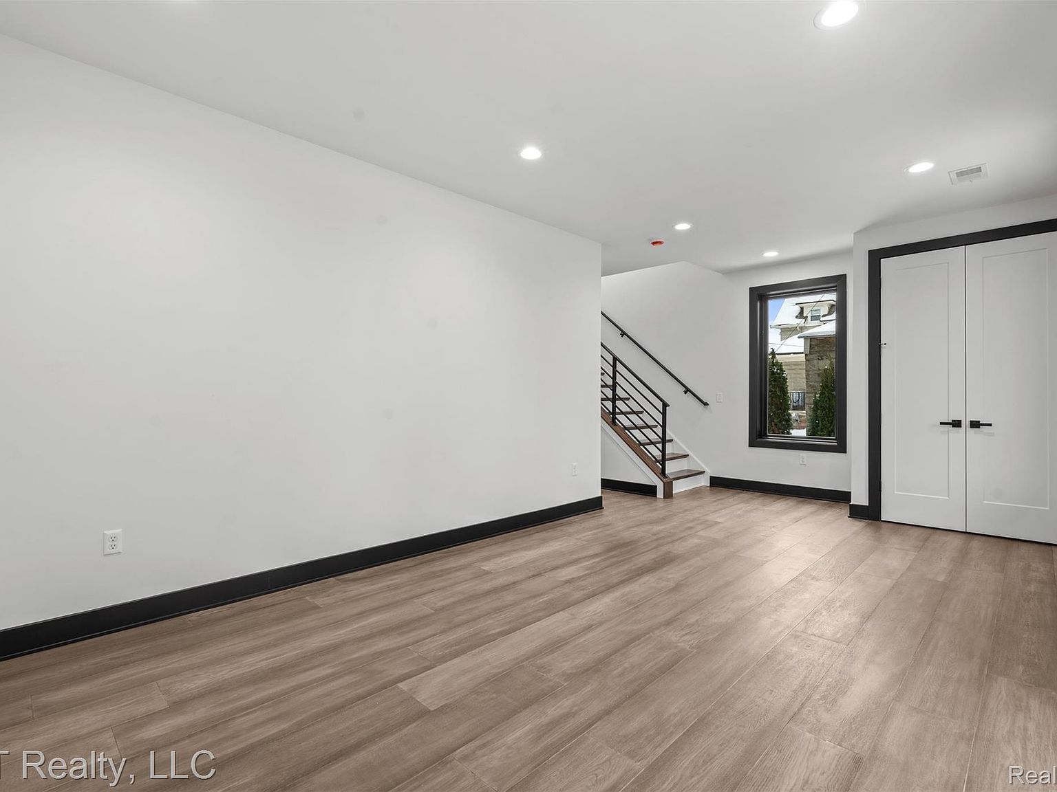 523 Walnut St Brighton, MI 48116  | New build