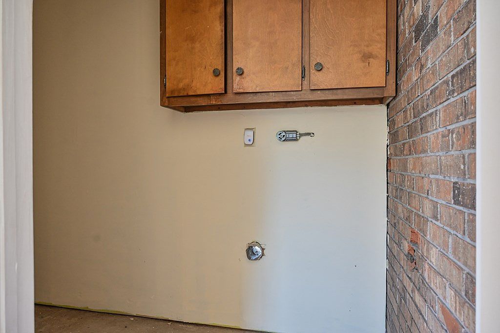 1237 Firestone Dr Albany, GA 31707  | Single Family