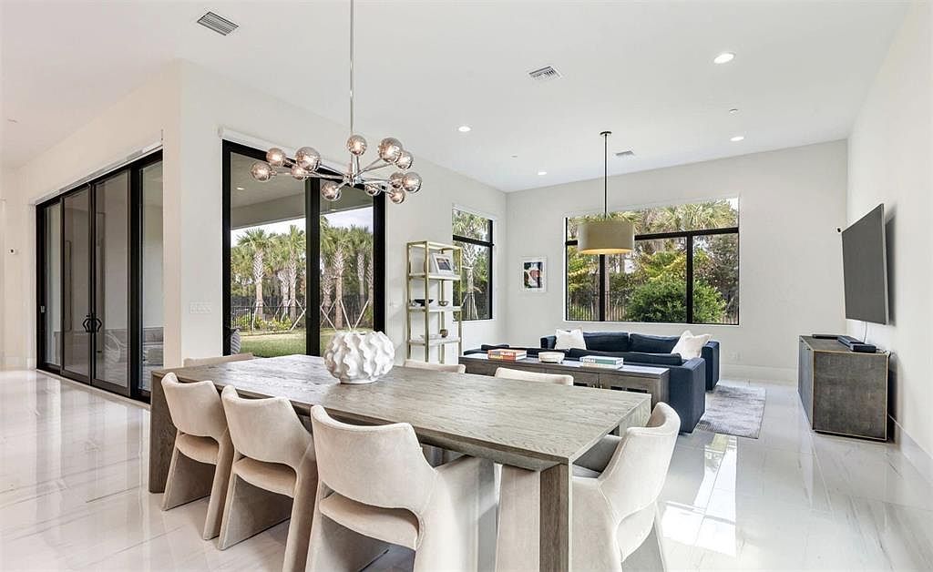 9280 Coral Isles Cir Palm Beach Gardens, FL 33412  | Single Family