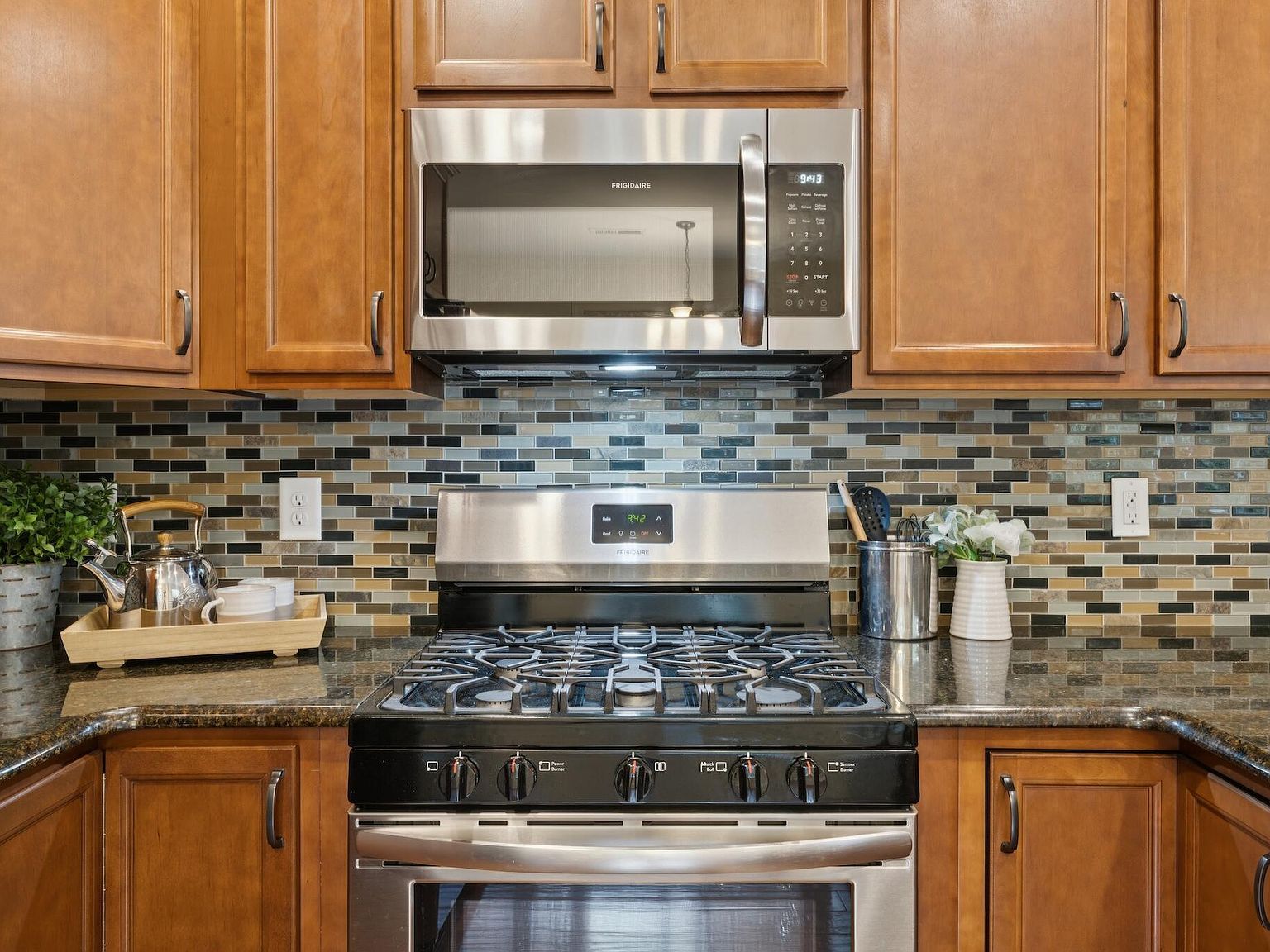 929 E Ivy Valley Dr Fuquay Varina, NC 27526  | Single Family