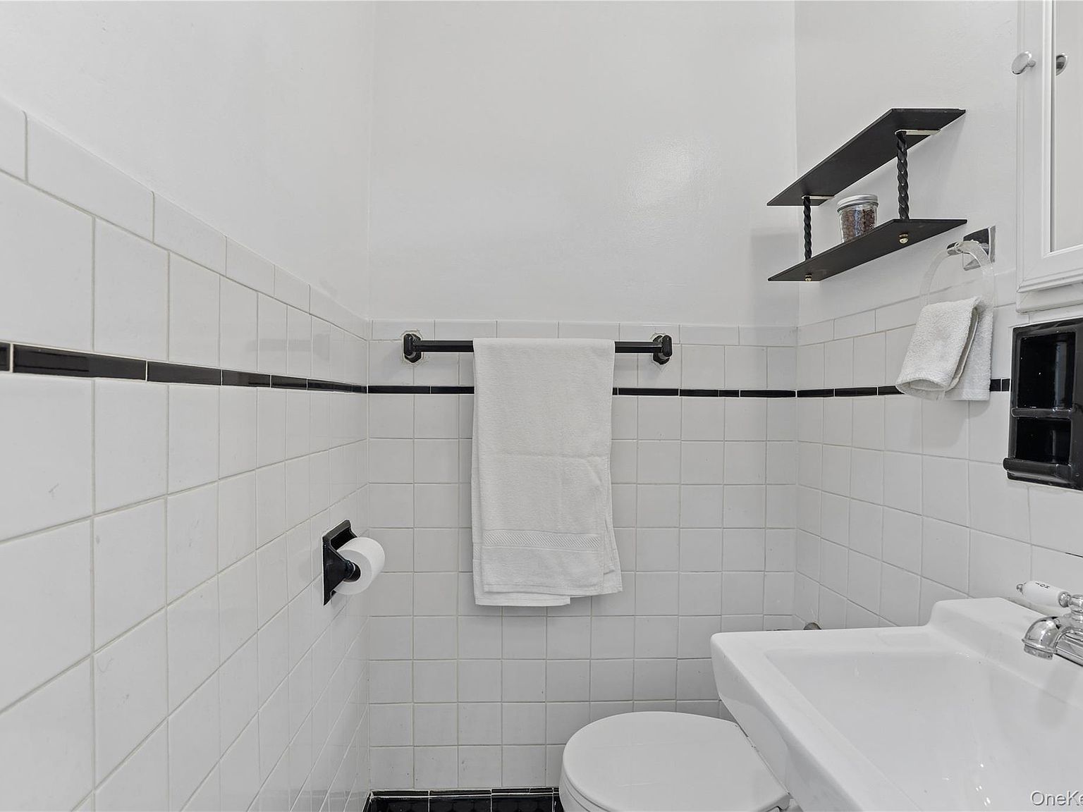 33-04 Junction Blvd #4P Jackson Heights, NY 11372  | Condominium