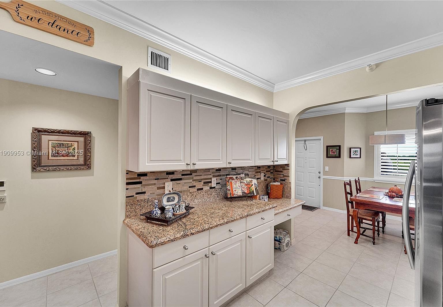 7647 Southampton Ter APT 403 Tamarac, FL 33321  | Condominium