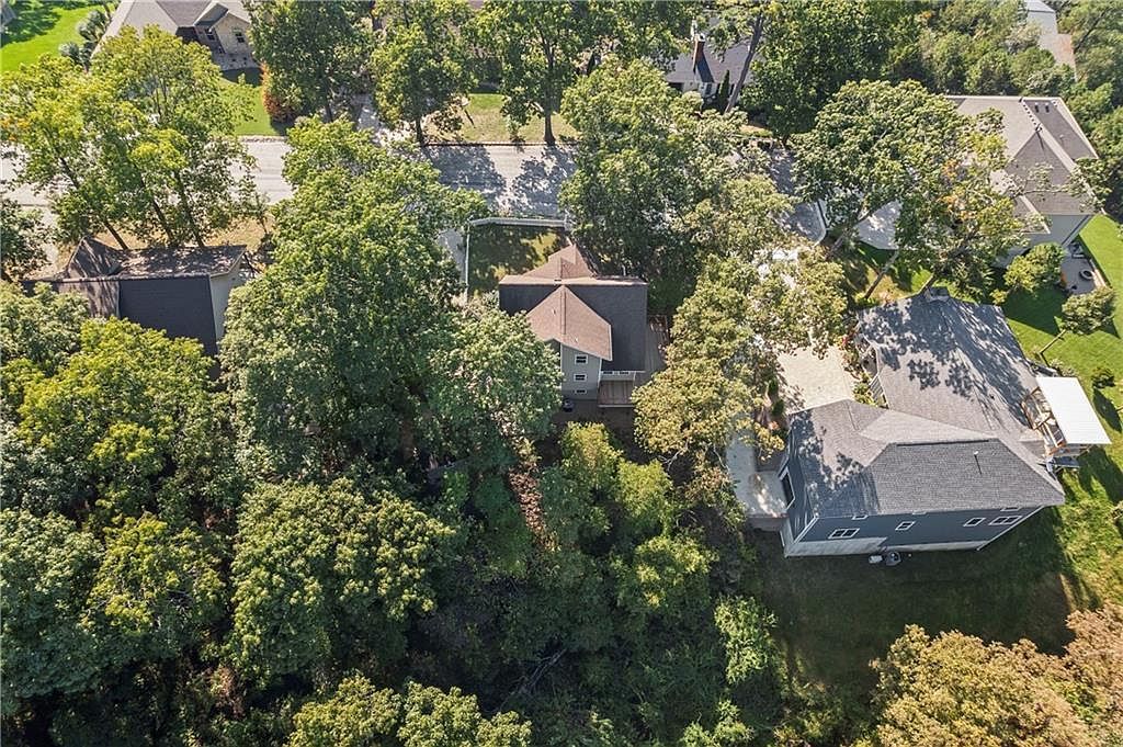 89 Turkey Trail Rd Blue Eye, MO 65611  | Single Family