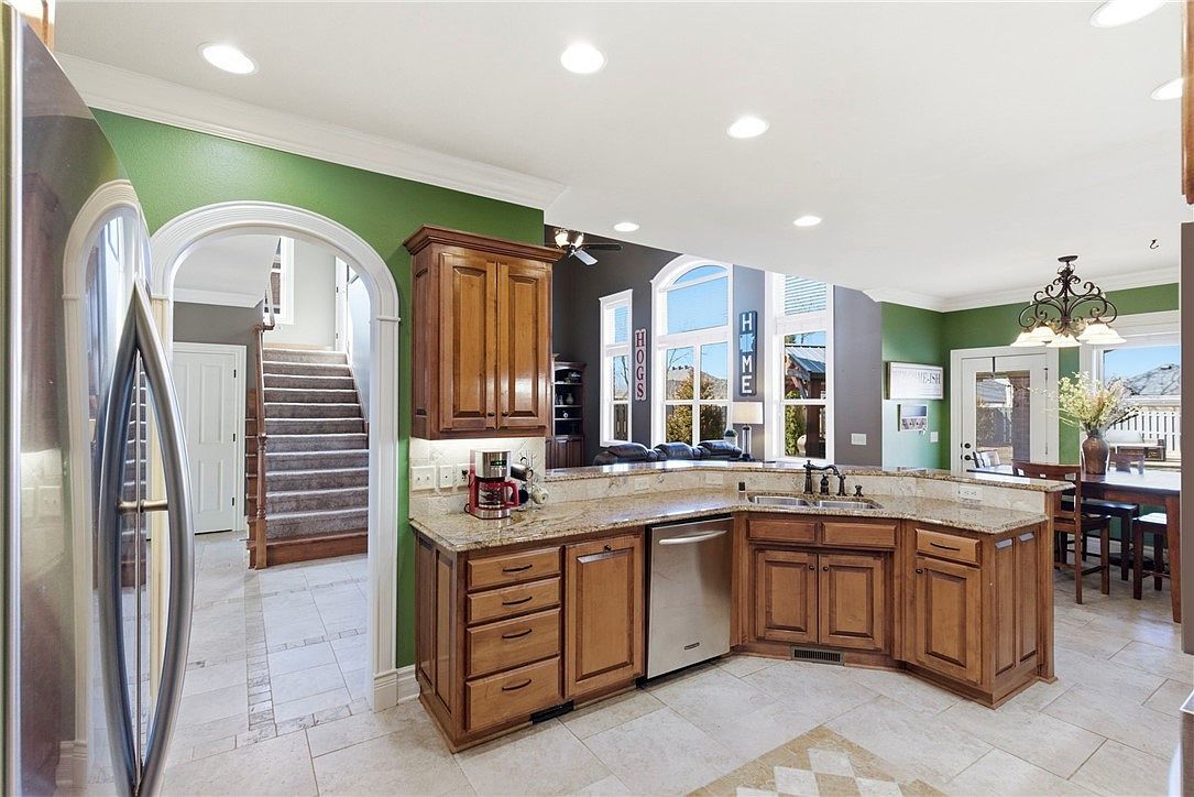 405 NW O St Bentonville, AR 72712  | Single Family