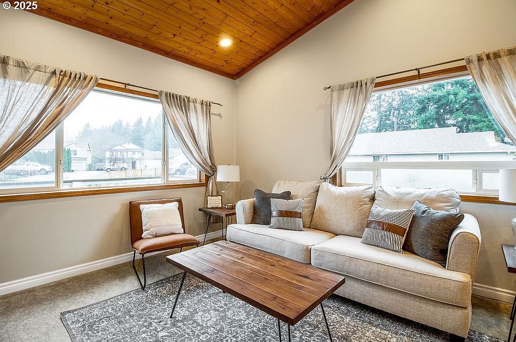 813 Howard Jordan Loop Dayton, OR 97114 | Single Family