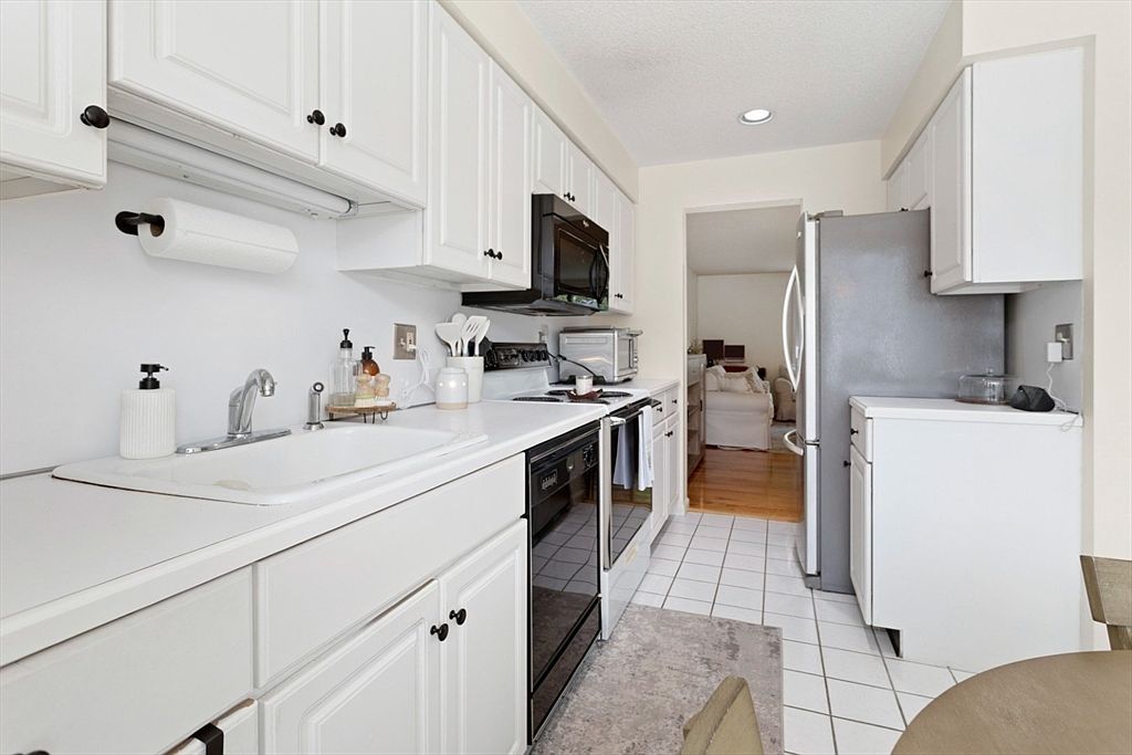 108 Abington Rd #108 Danvers, MA 01923  | New build