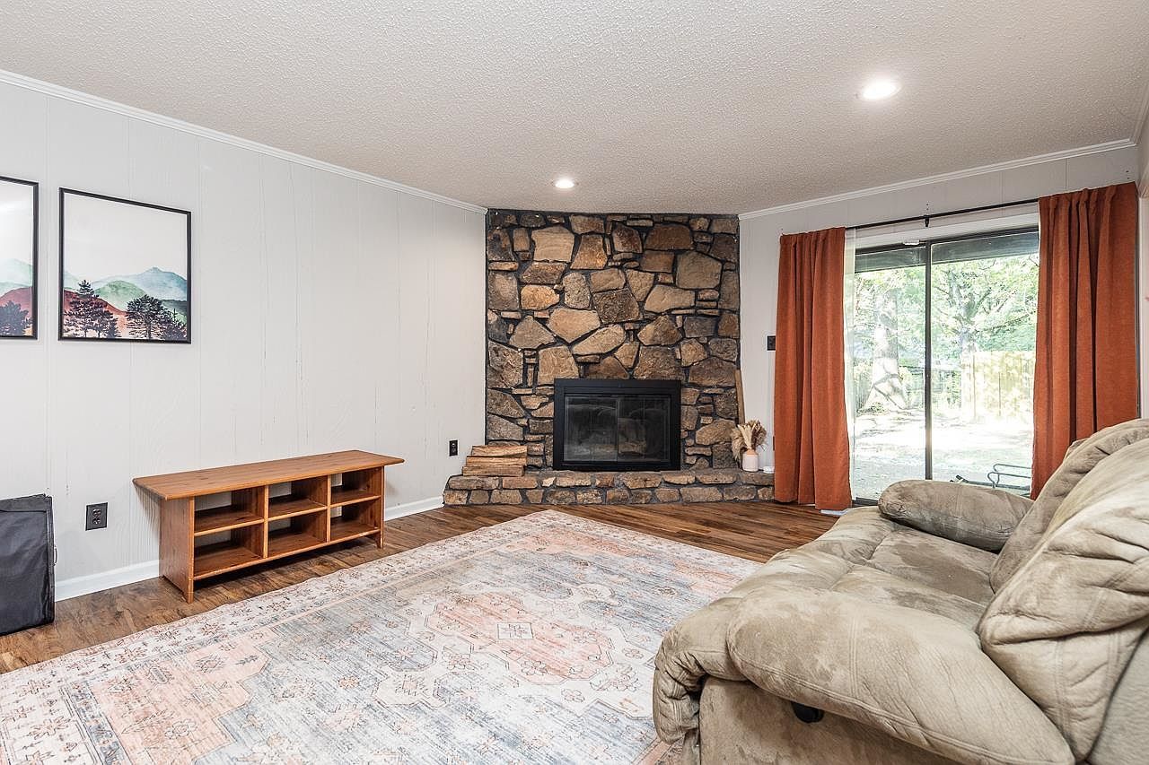 179 Mysen Cir Cordova, TN 38018  | Single Family