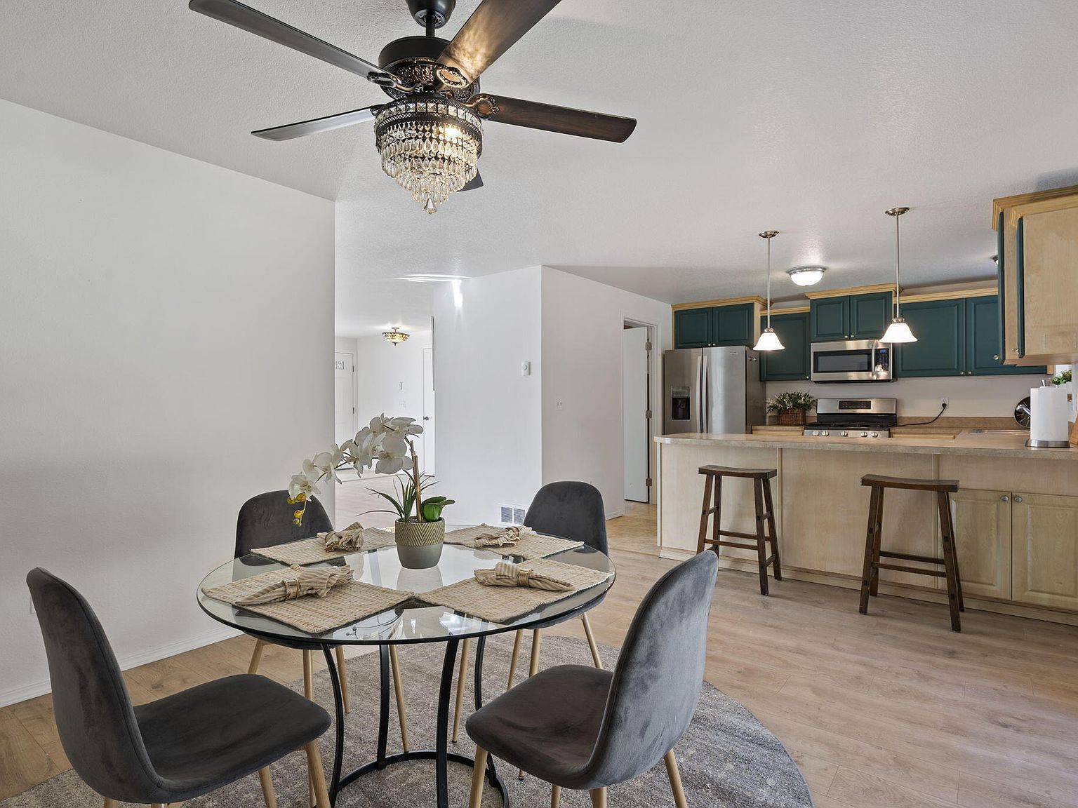 16549 Wayne Dr La Pine, OR 97739  | Single Family