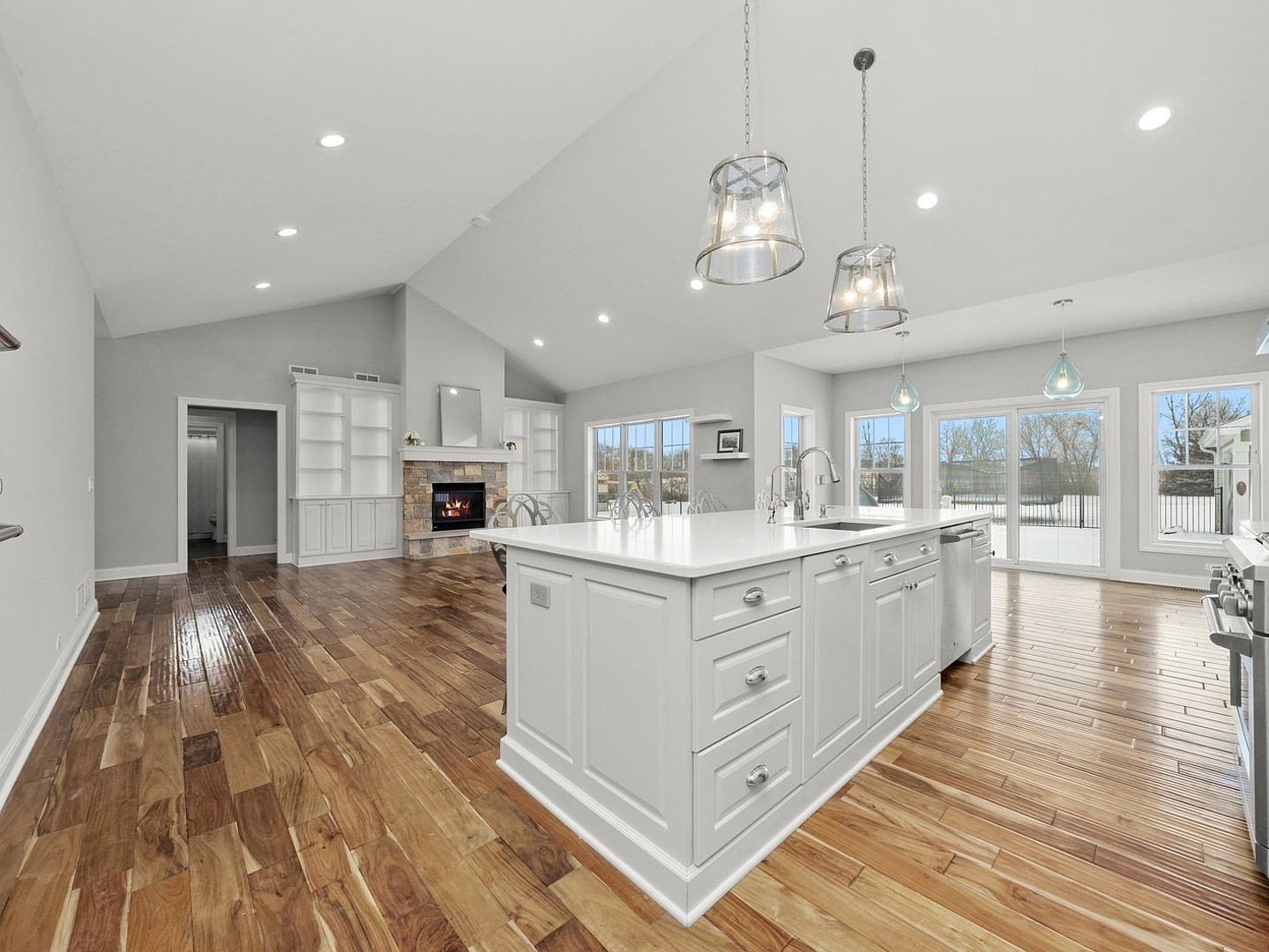 5119 Autumn Way Johnsburg, IL 60051 | Single Family