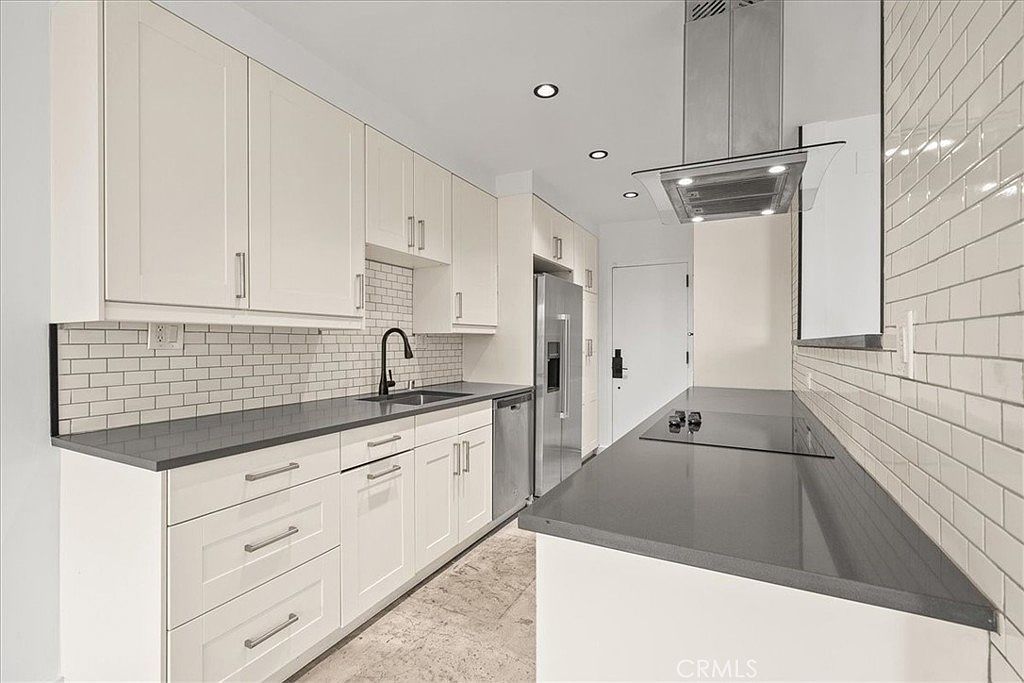 1045 N Kings Rd West Hollywood, CA 90069 | Condominium