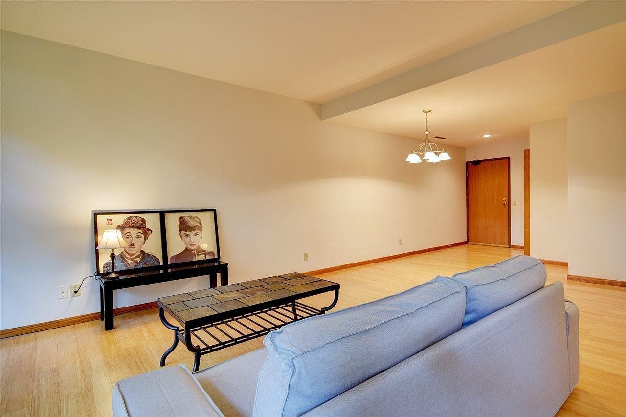 2233 Luann Ln APT 2 Madison, WI 53713 | Condominium