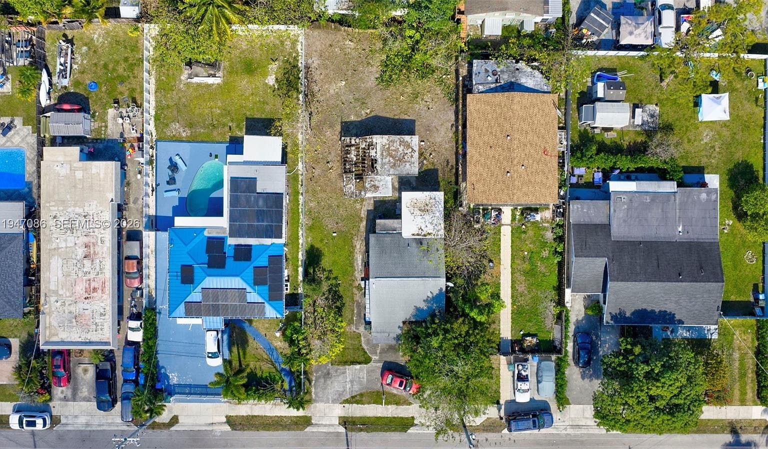 719 NE 37th St Oakland Park, FL 33334 | Single Family