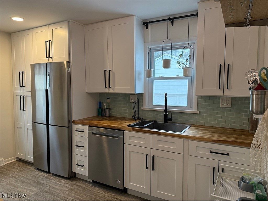 11604 Bradwell Rd Garfield Heights, OH 44125 | Single Family