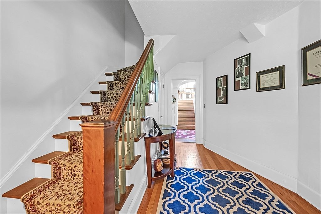 283 Longhill St Springfield, MA 01108  | Single Family