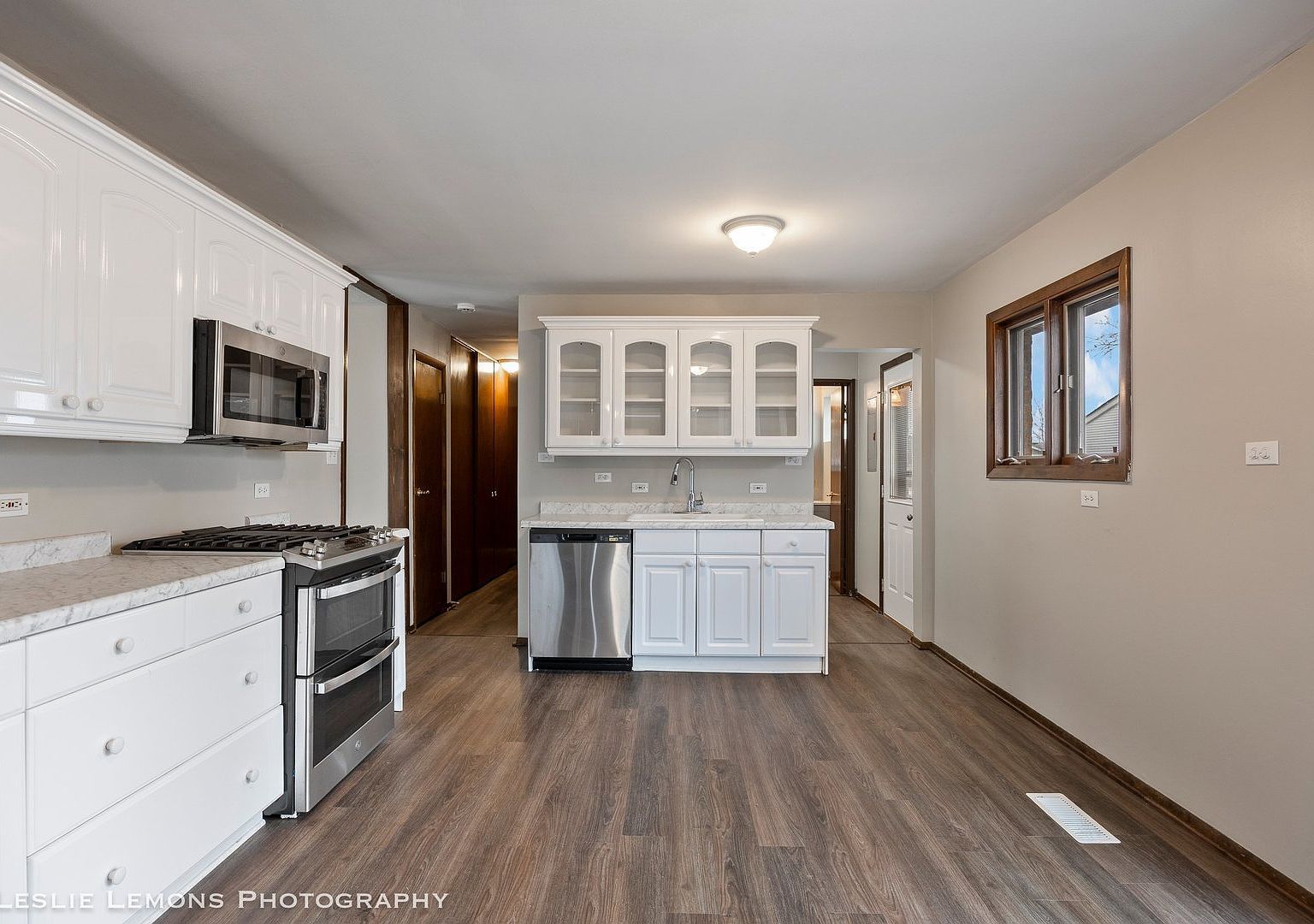 16400 Sherwood Dr Orland Park, IL 60462  | Single Family