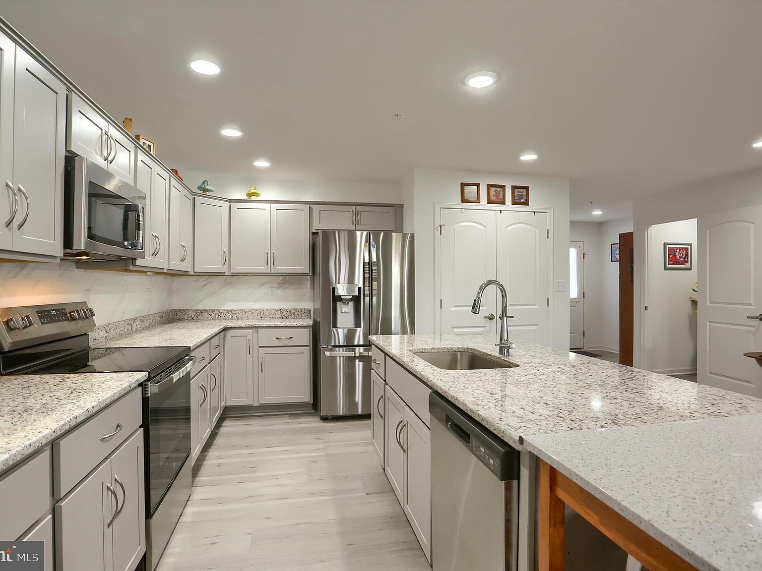 7407 Red Oak Ct Harrisburg, PA 17112 | New build