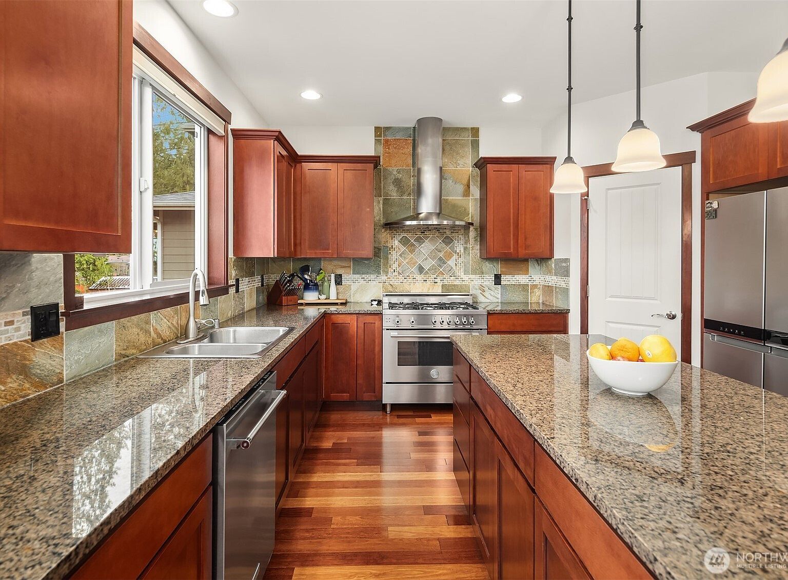 1414 Lake Roesiger Dr Snohomish, WA 98290  | Single Family