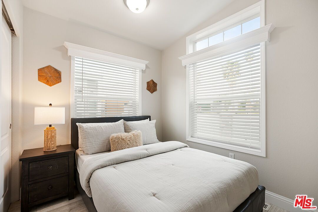 8250 Lankershim Blvd #29 North Hollywood, CA 91605  | New build