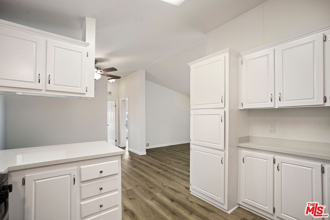 8250 Lankershim Blvd #33 North Hollywood, CA 91605  | New build