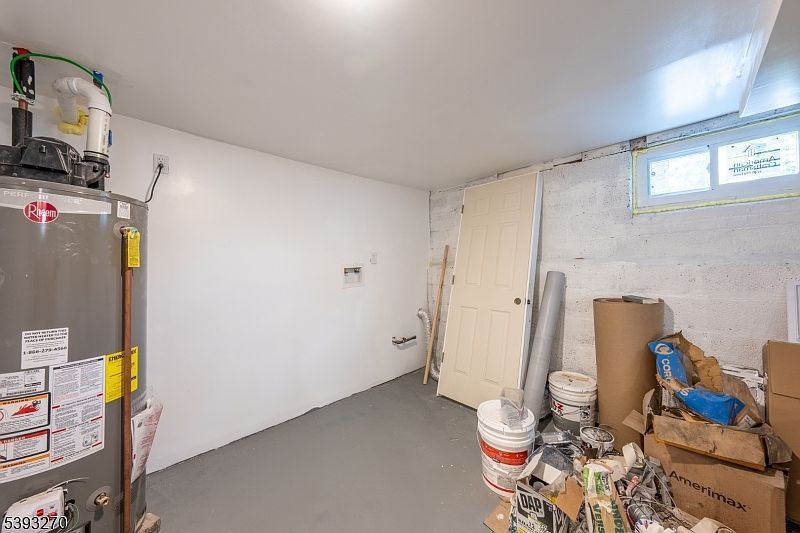 32 Palm St Newark, NJ 07106  | Single Family