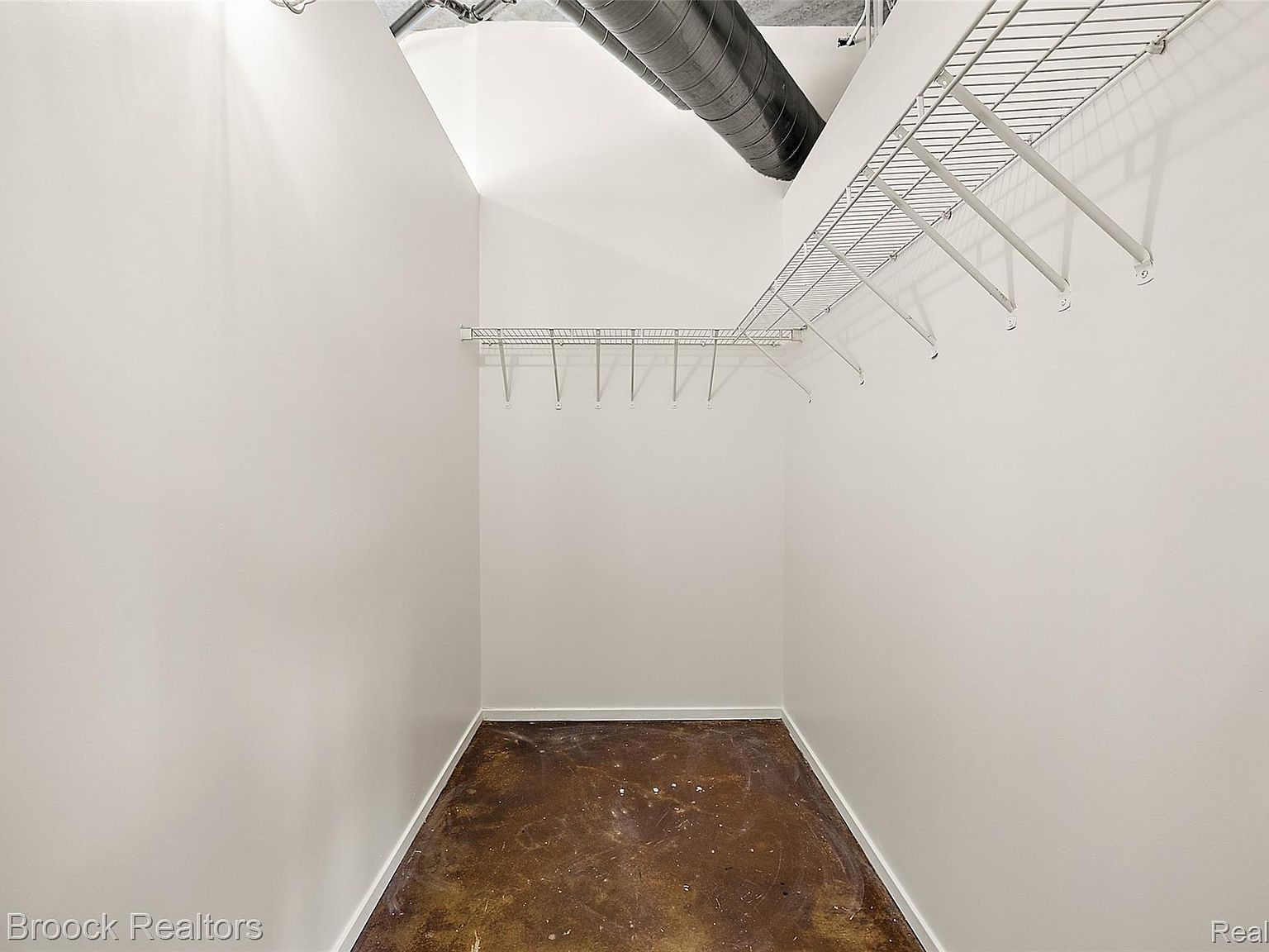 333 E Parent Ave UNIT 26 Royal Oak, MI 48067  | Condominium