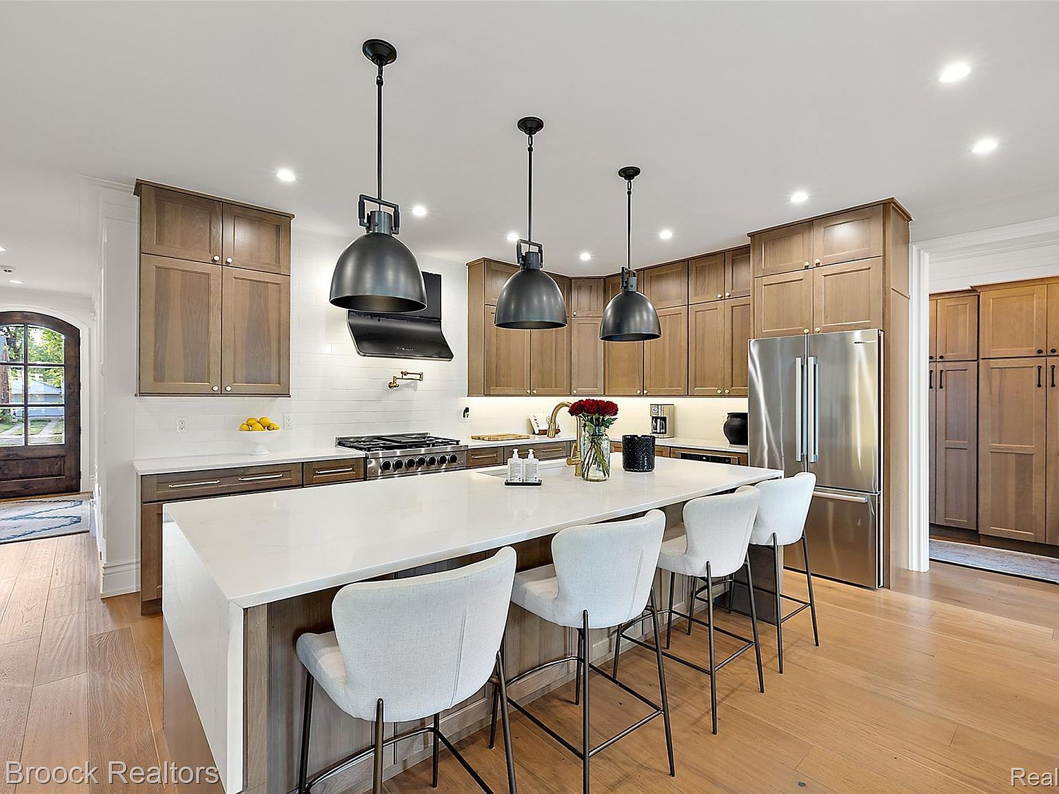 2438 Evergreen Dr Royal Oak, MI 48073 | Single Family