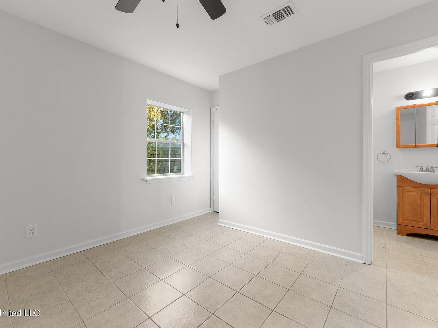 416 Shadowlawn Ct Diberville, MS 39540  | Single Family