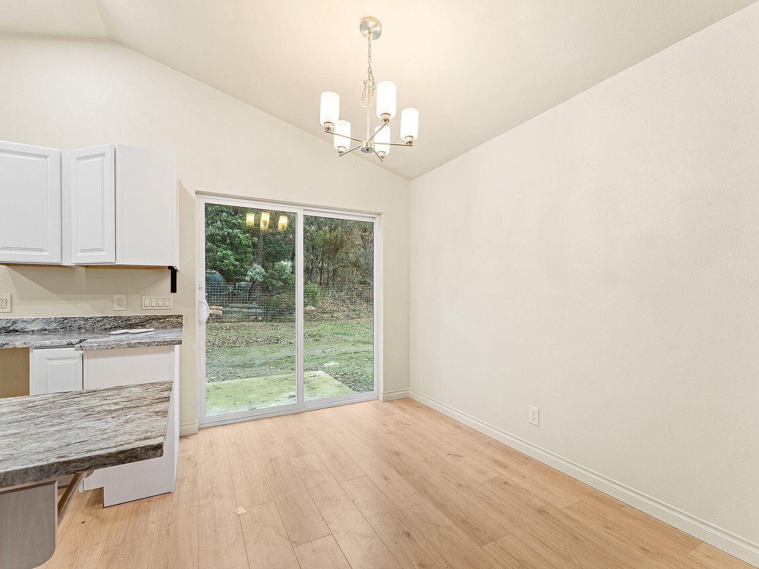 600 Slagle Creek Rd Grants Pass, OR 97527 | Single Family