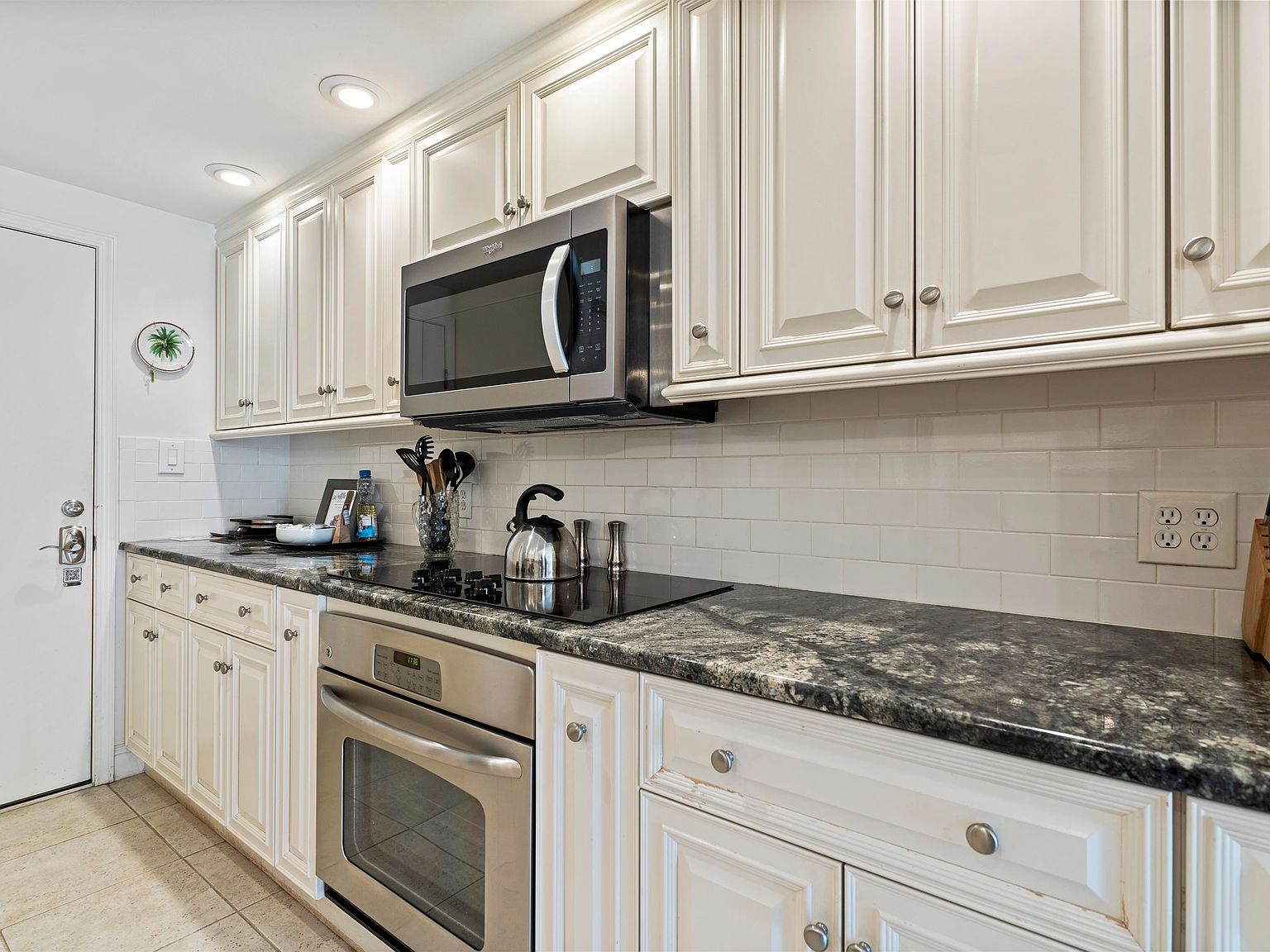 880 A1a Beach Blvd UNIT 8106 Saint Augustine, FL 32080  | Condominium