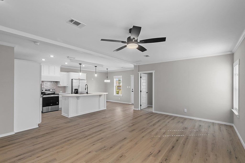 5698 S County Road 49 Slocomb, AL 36375  | New build