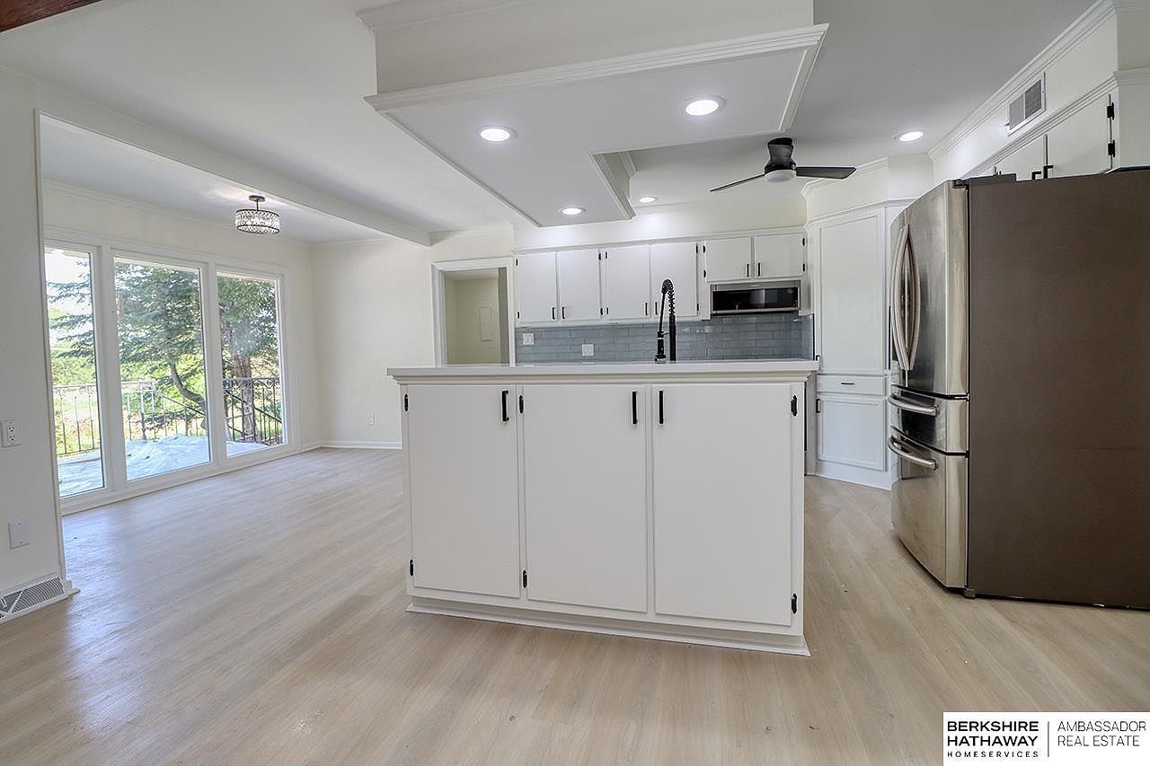 1210 Dorsey St Beatrice, NE 68310  | Single Family