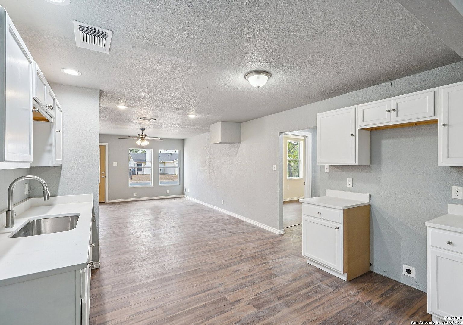 8819 Catalina Bay San Antonio, TX 78242  | Single Family