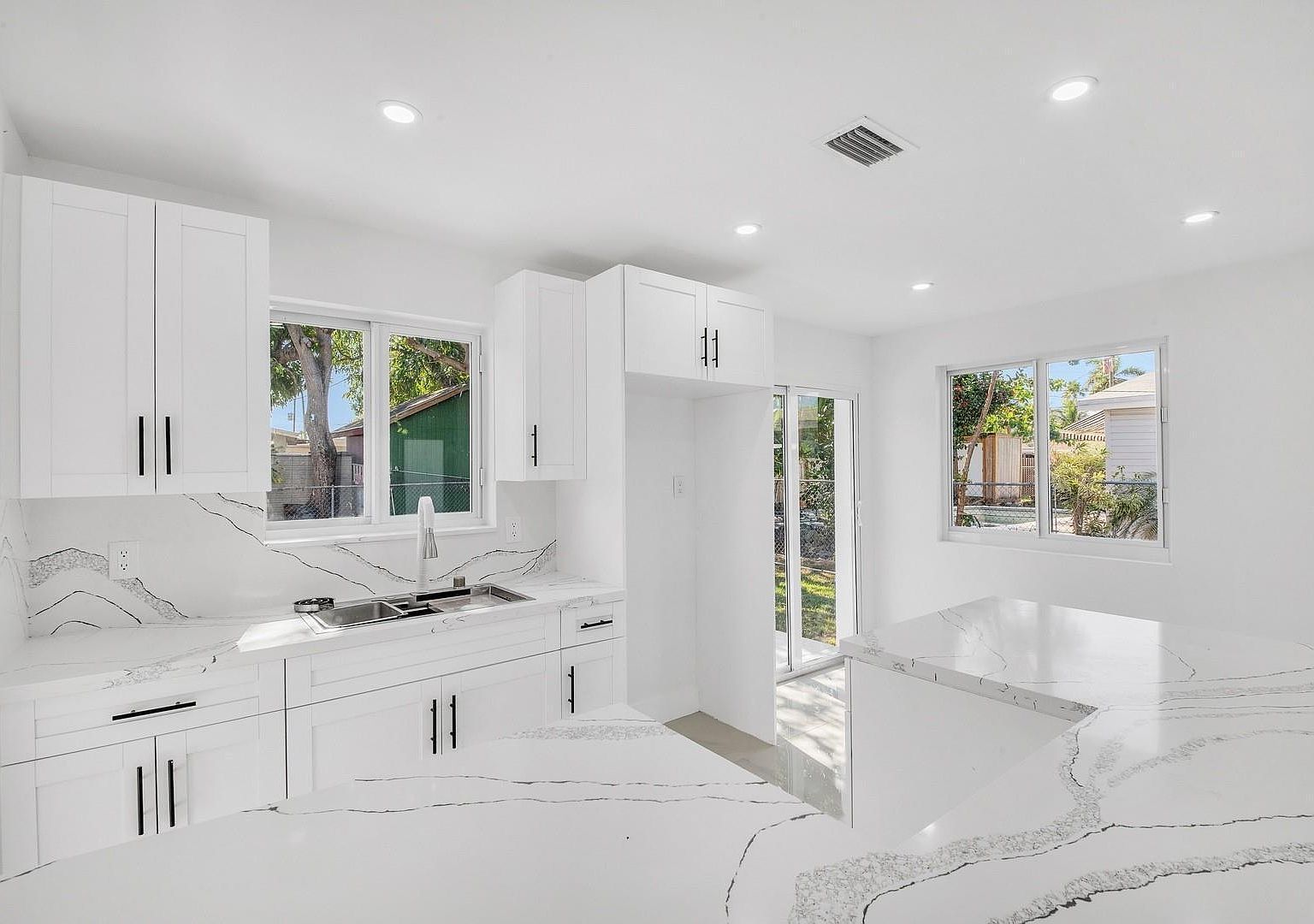 120 NE 57th Ct Fort Lauderdale, FL 33334  | Single Family