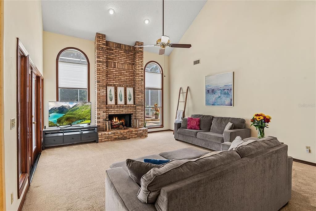 5329 Foxshire Ct Orlando, FL 32819  | Single Family