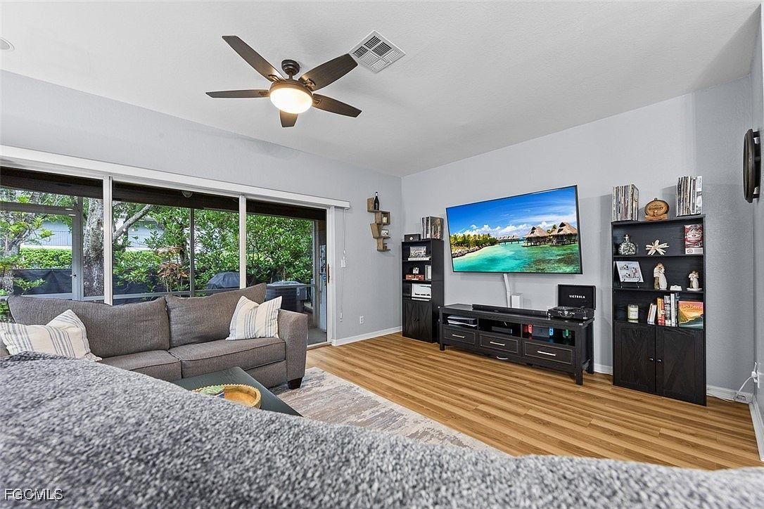 8169 Pacific Beach Dr Fort Myers, FL 33966 | New build